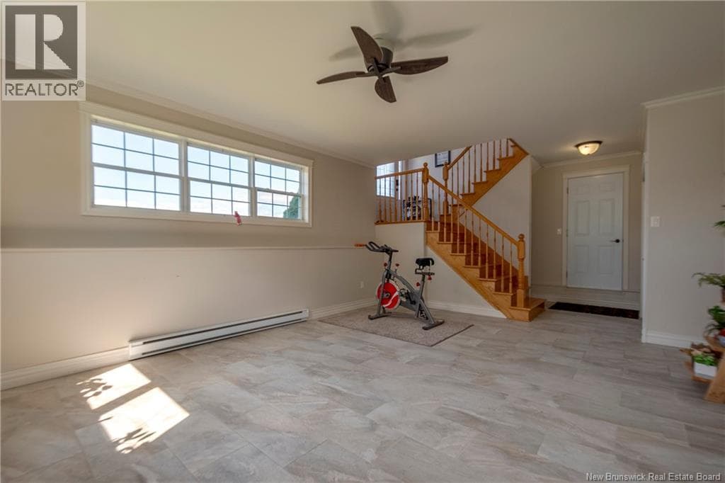 90 Tudor Lane, photo 27
