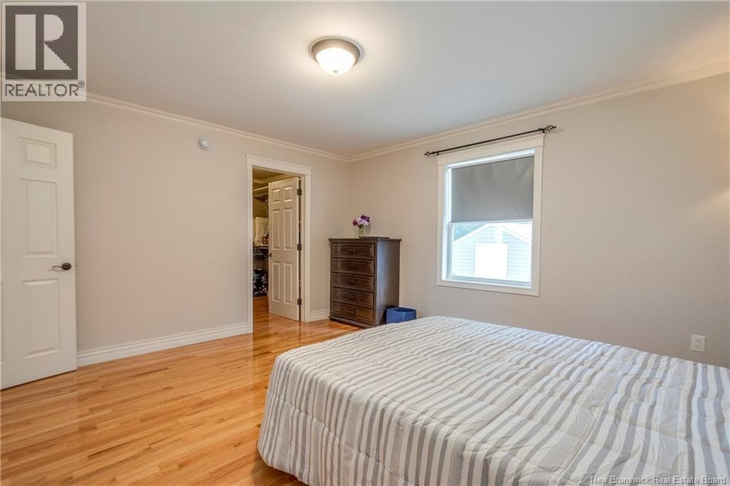 90 Tudor Lane, photo 20