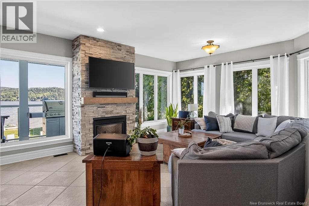 200 Inglewood Drive, photo 19