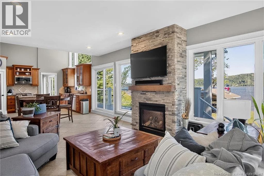 200 Inglewood Drive, photo 18