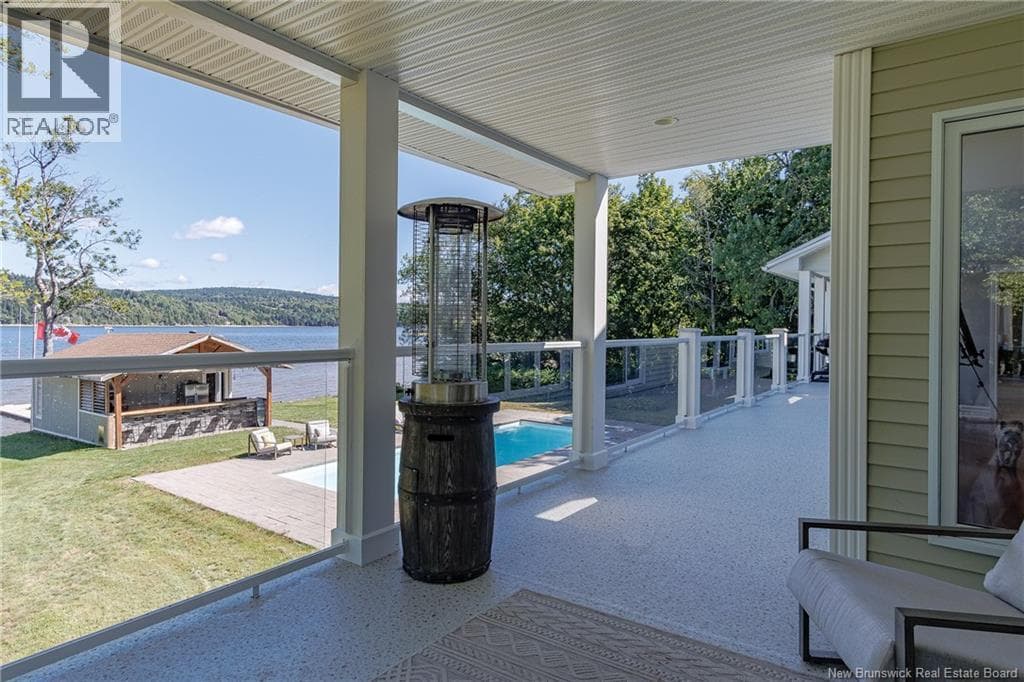 200 Inglewood Drive, photo 31