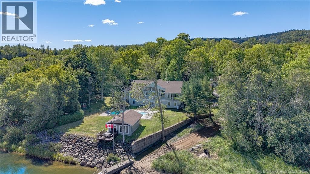 200 Inglewood Drive, photo 47