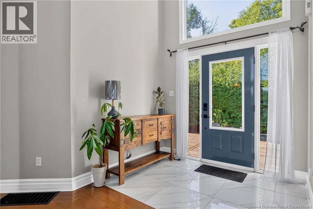 200 Inglewood Drive, photo 7