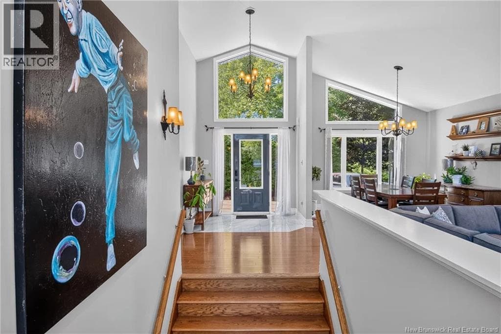 200 Inglewood Drive, photo 8