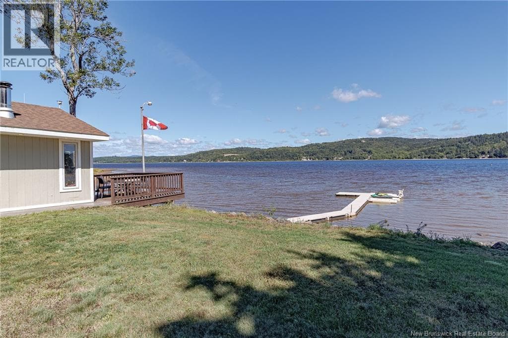 200 Inglewood Drive, photo 41