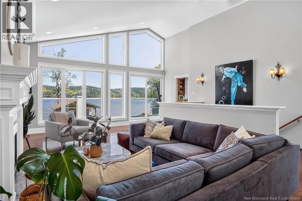200 Inglewood Drive, photo 10