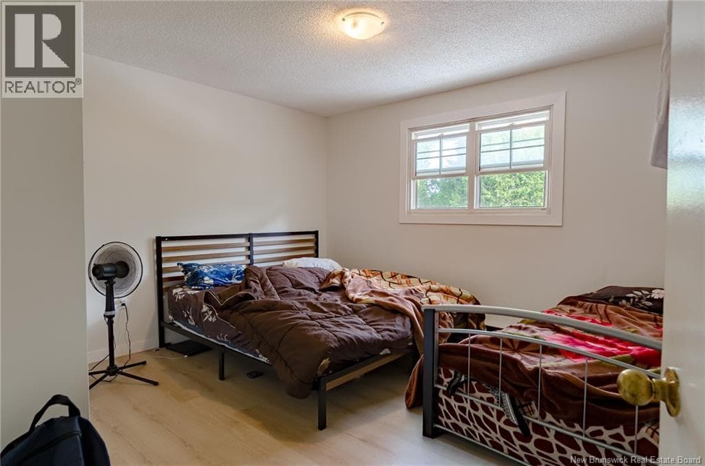 6 Parkdale Avenue, photo 14