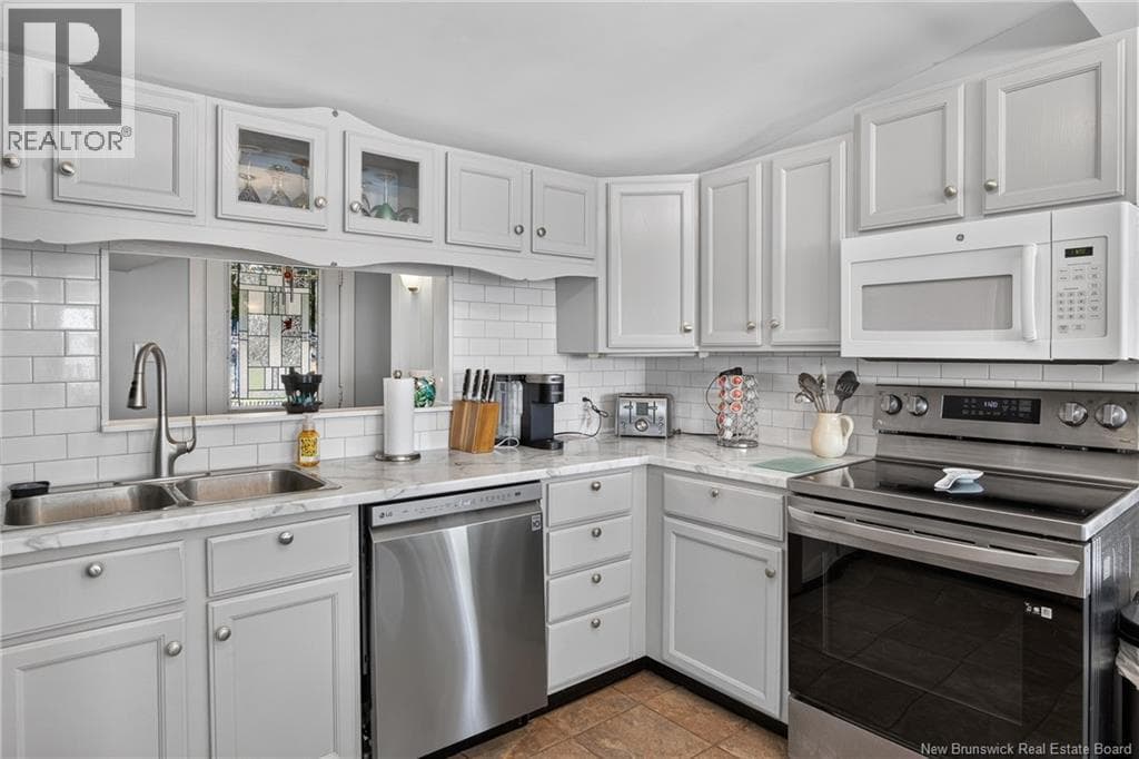 31 River Street, photo 10