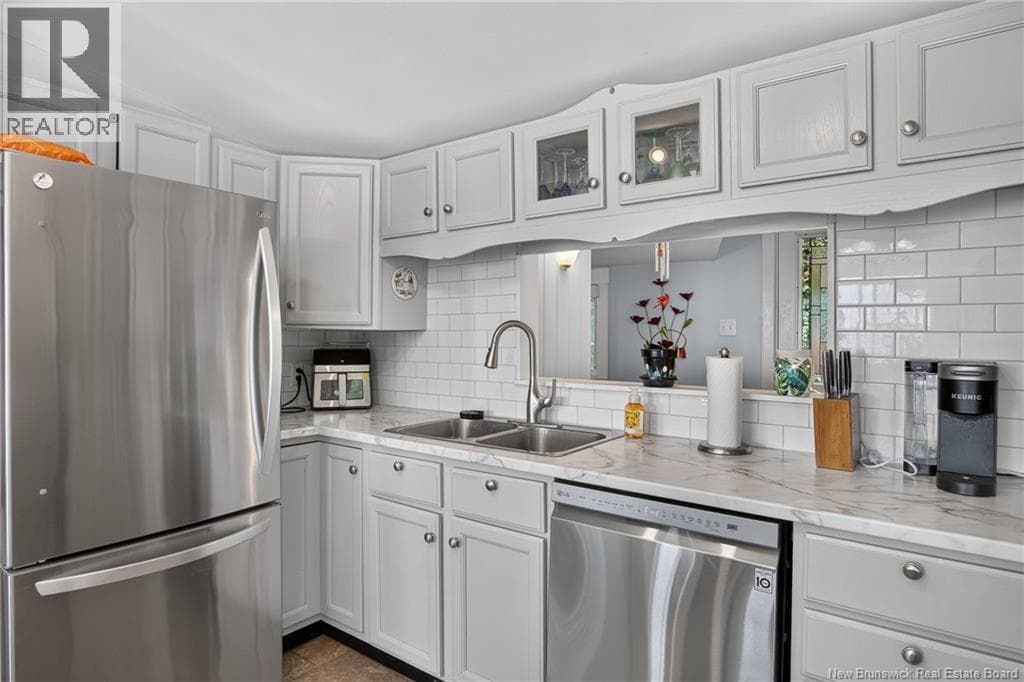31 River Street, photo 11