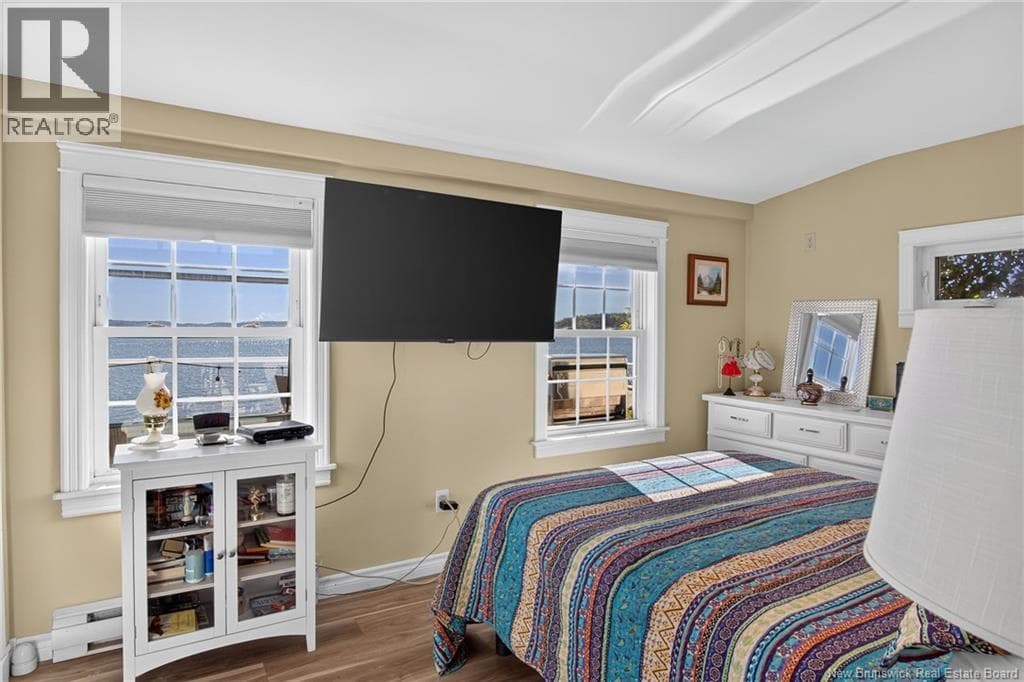 31 River Street, photo 17