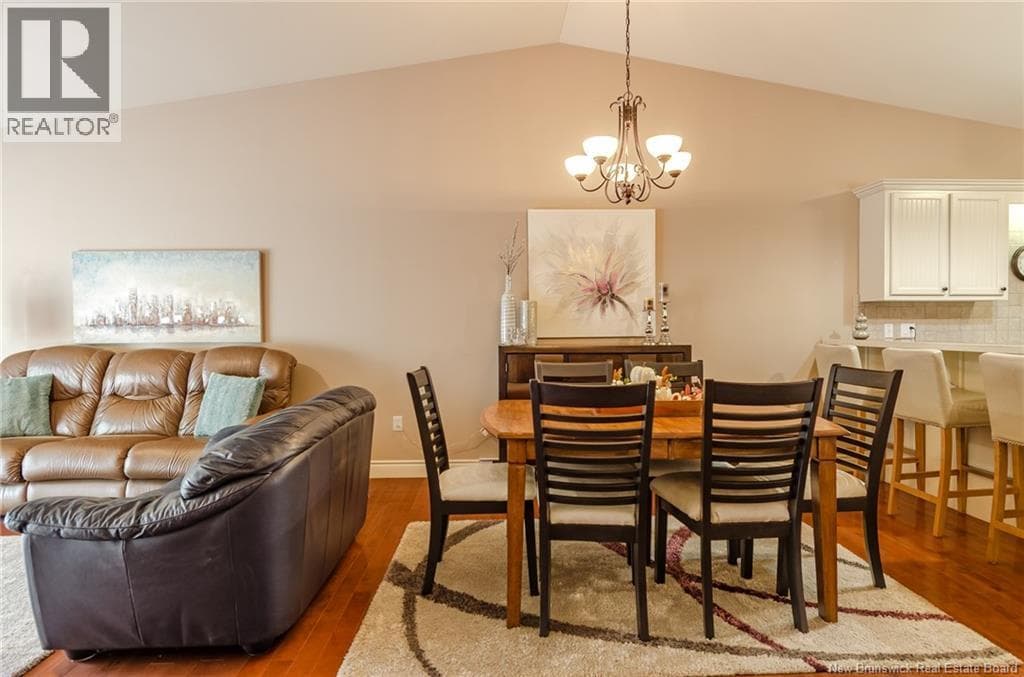 6 Mapleview Drive, photo 17