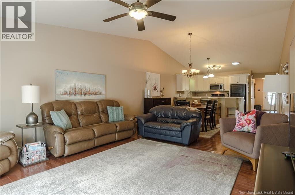6 Mapleview Drive, photo 21