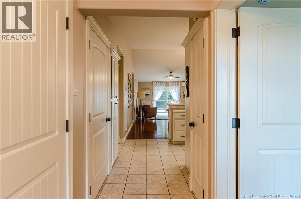 6 Mapleview Drive, photo 10