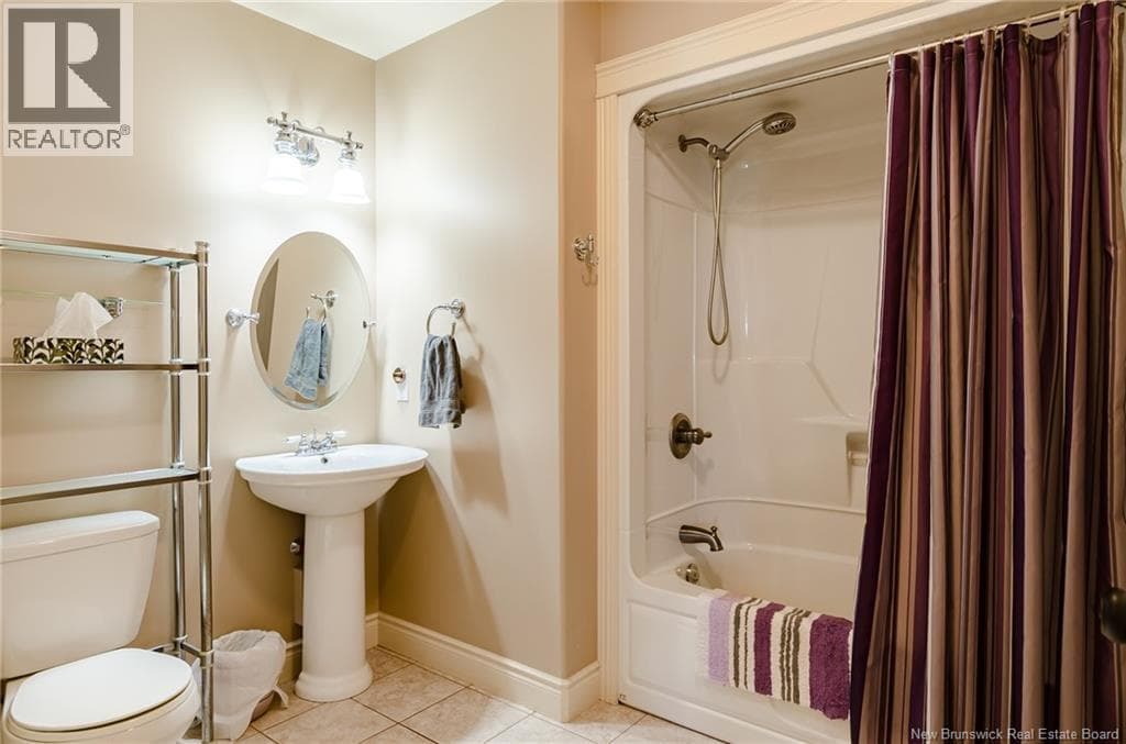 6 Mapleview Drive, photo 29