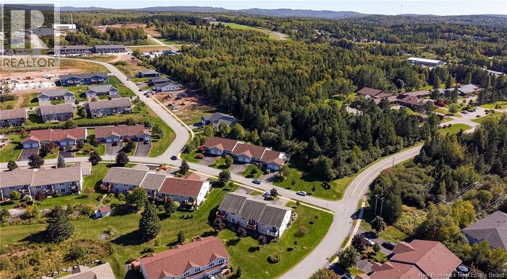 6 Mapleview Drive, photo 44