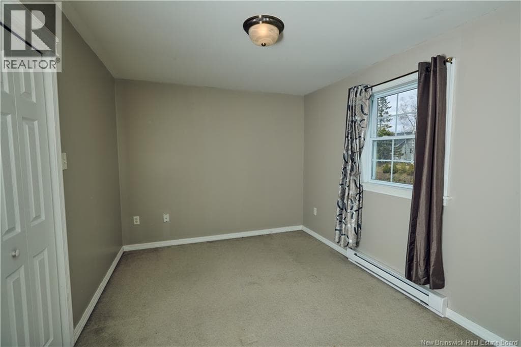 77 Cedarwood Drive, photo 21