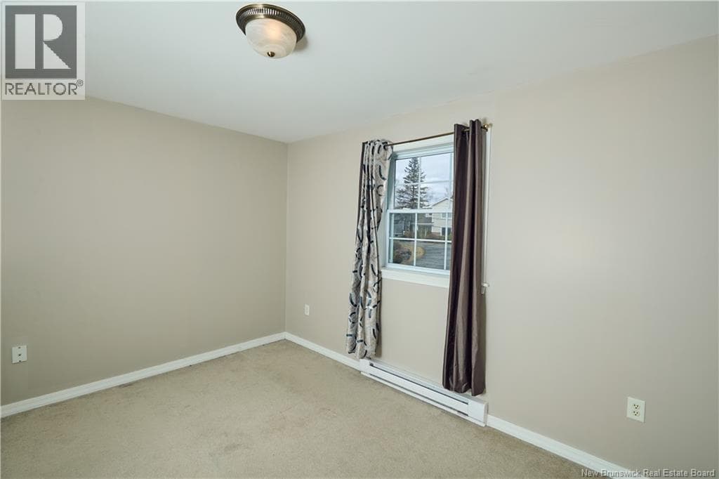 77 Cedarwood Drive, photo 22