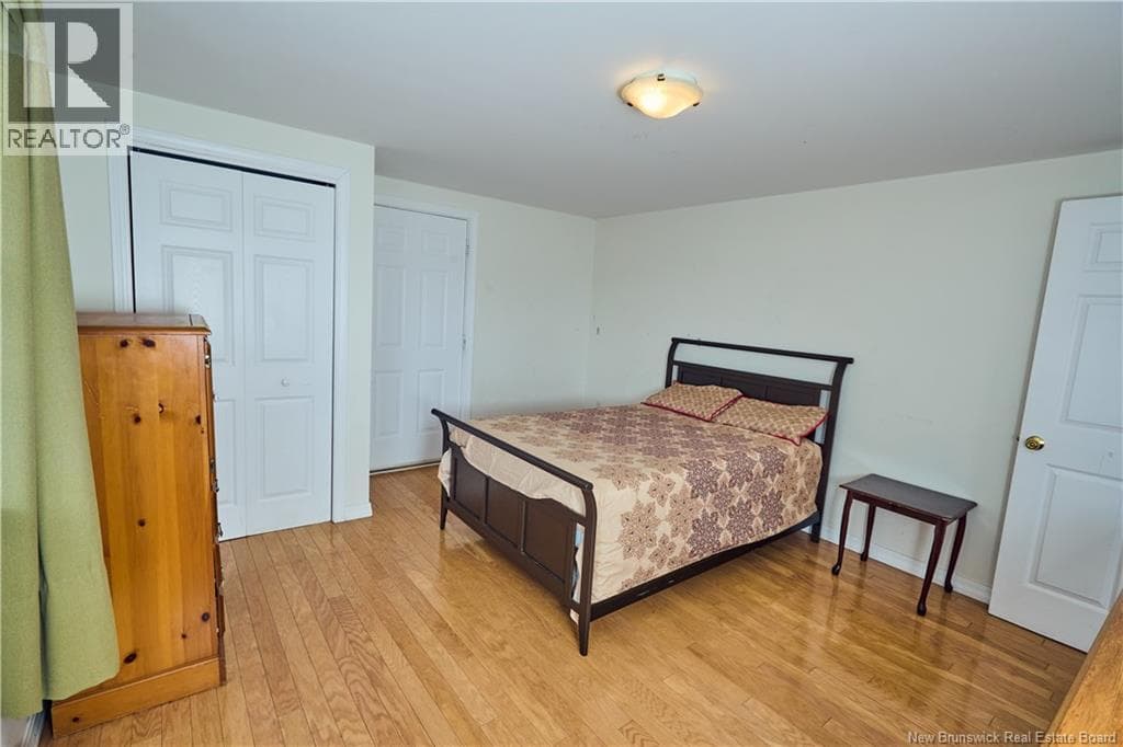 77 Cedarwood Drive, photo 33