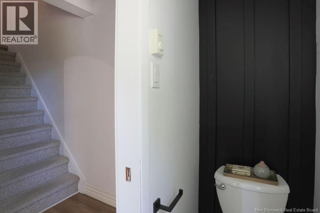25 Hillsview Crescent, photo 15