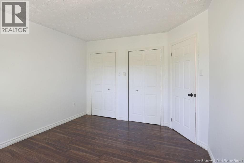 25 Hillsview Crescent, photo 20