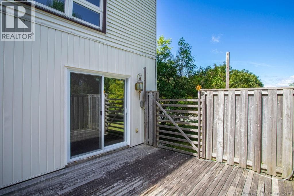 25 Hillsview Crescent, photo 37