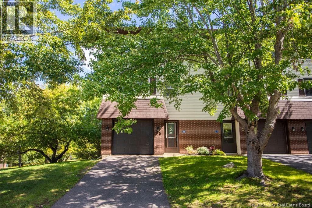 25 Hillsview Crescent, photo 38