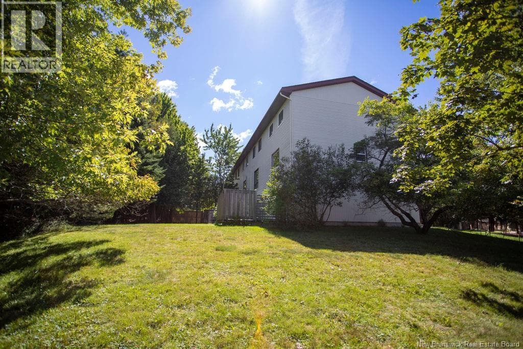 25 Hillsview Crescent, photo 43