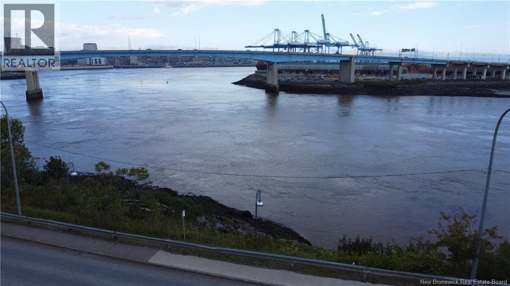 16 Clipper Passage, photo 29