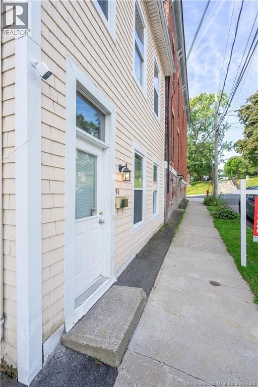 90 Queen Street, photo 2