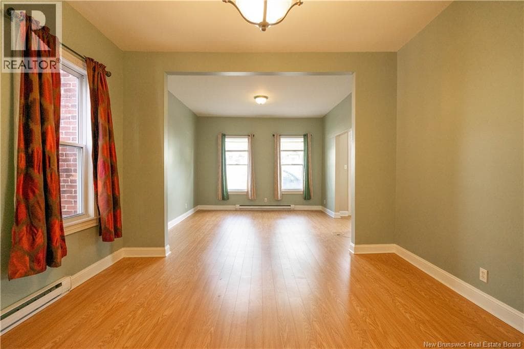90 Queen Street, photo 8
