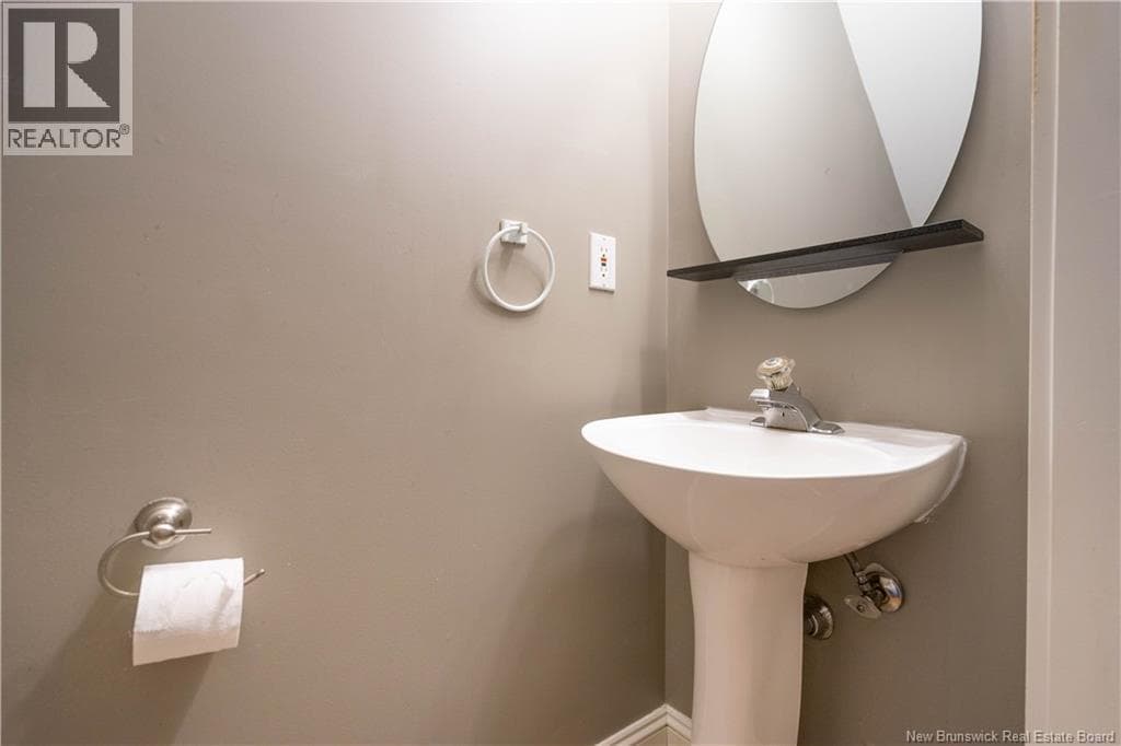 90 Queen Street, photo 9