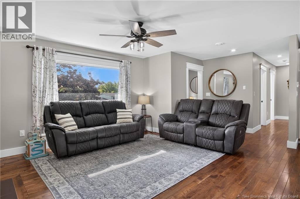 127 Greendale Crescent, photo 11
