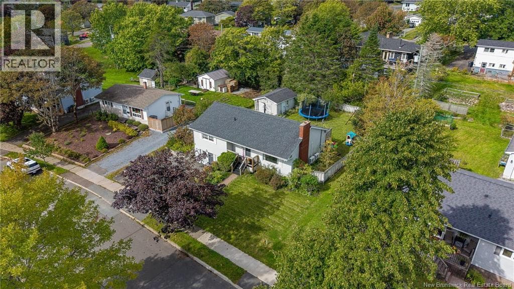 127 Greendale Crescent, photo 37