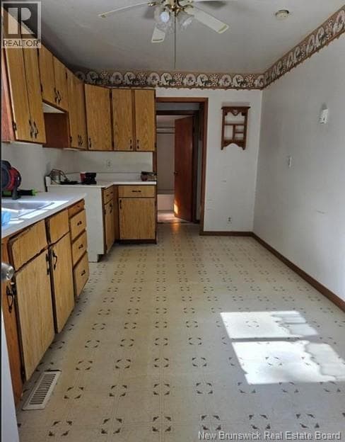 227 Woolastook Drive, photo 3