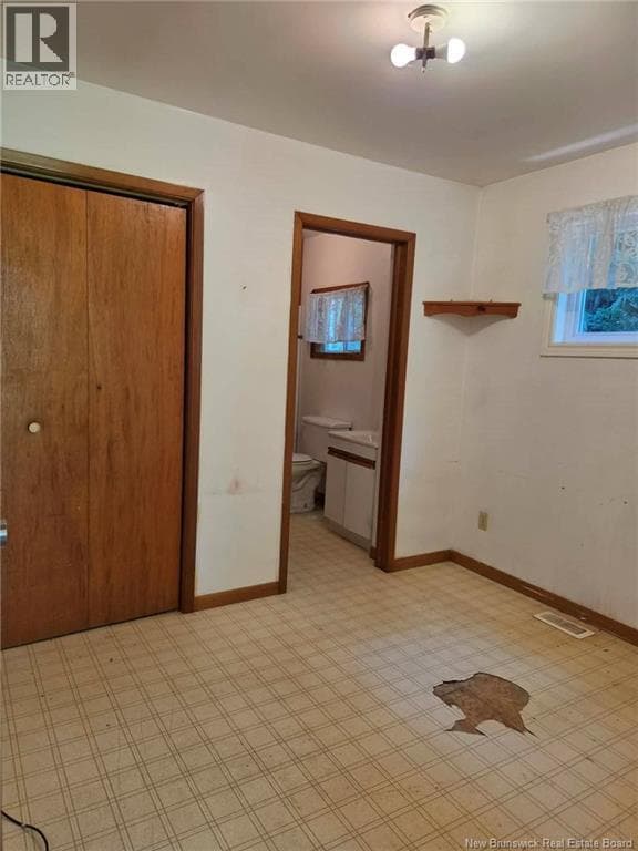 227 Woolastook Drive, photo 10