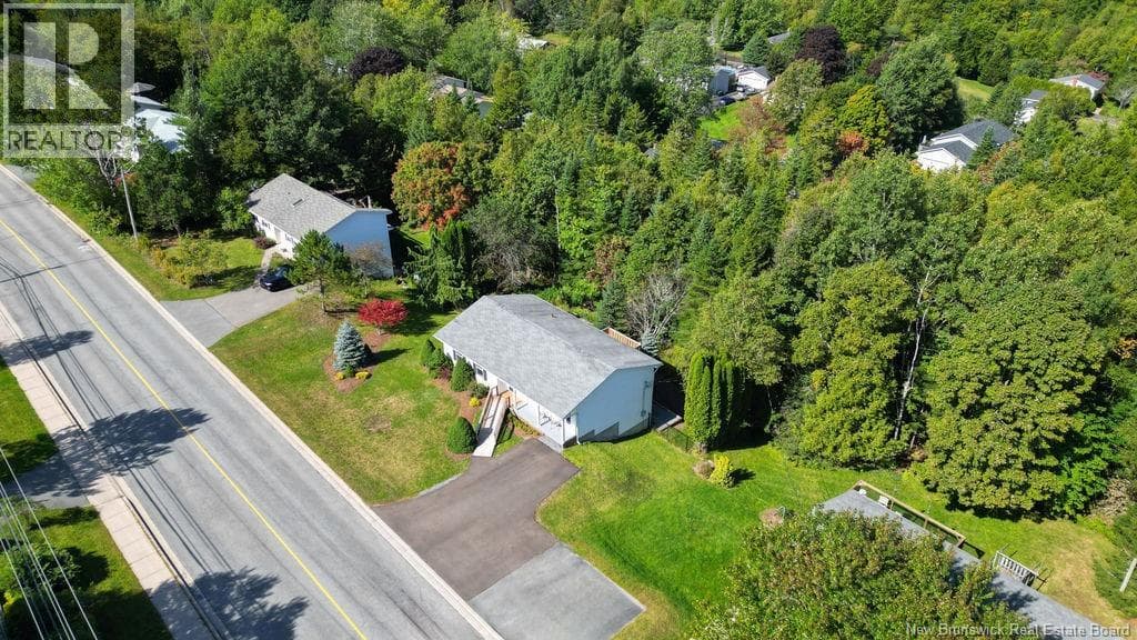 135 Vincent Road, photo 45