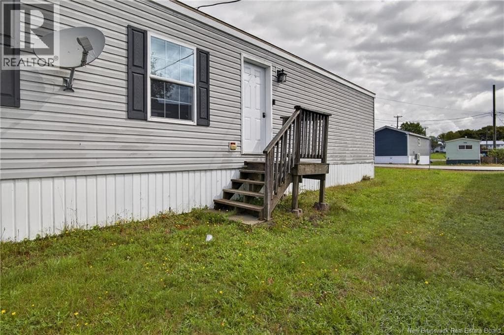 3 Daisy Street, photo 25