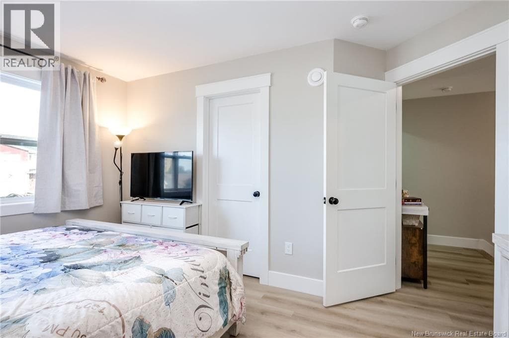 143 Arlington Crescent, photo 14