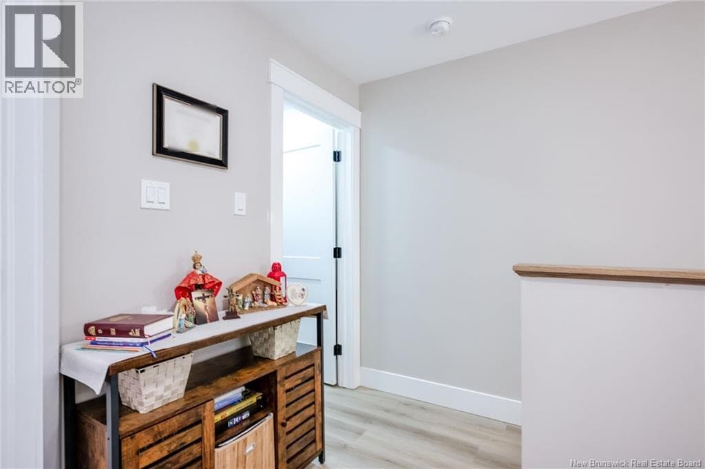 143 Arlington Crescent, photo 15