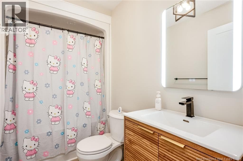 143 Arlington Crescent, photo 25