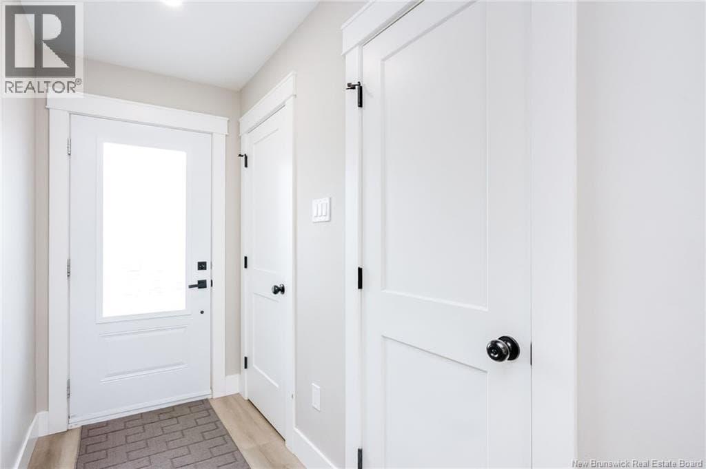 143 Arlington Crescent, photo 4