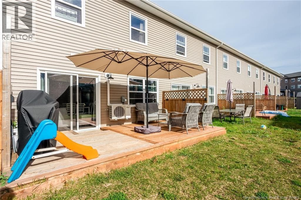 143 Arlington Crescent, photo 49