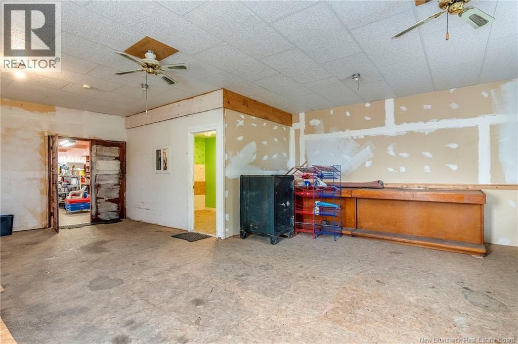 21 Main Street, photo 26