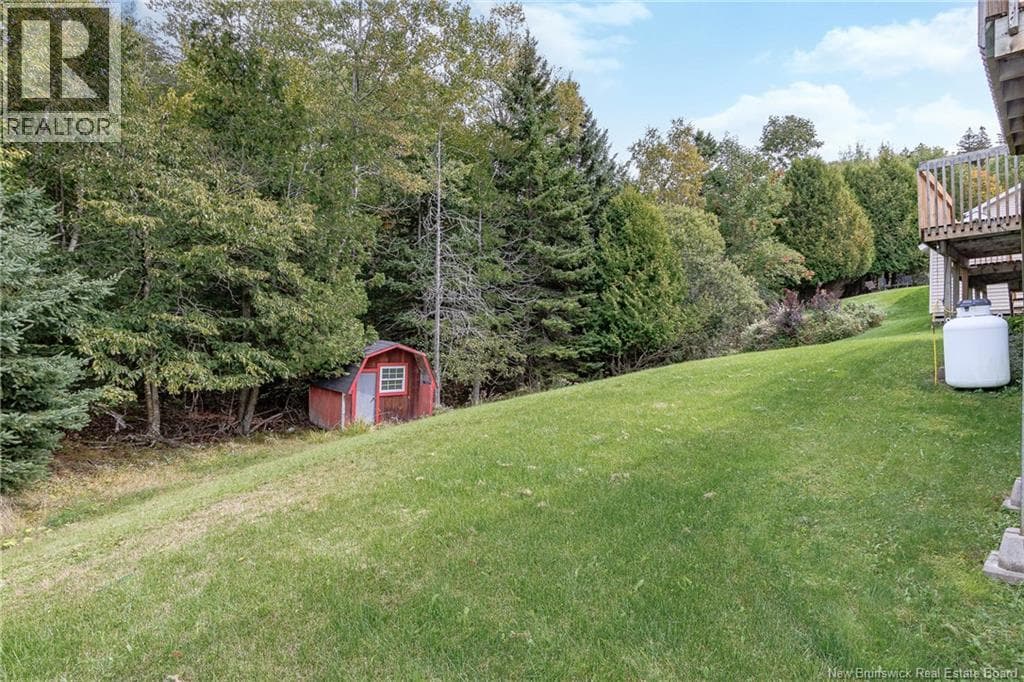 23 Lentook Avenue, photo 42