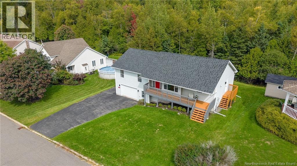 23 Lentook Avenue, photo 3