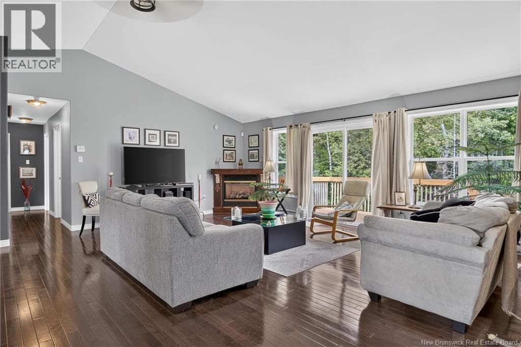 23 Lentook Avenue, photo 10