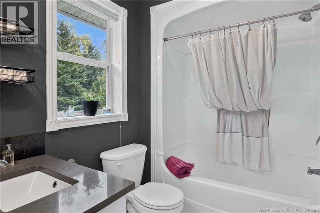23 Lentook Avenue, photo 26