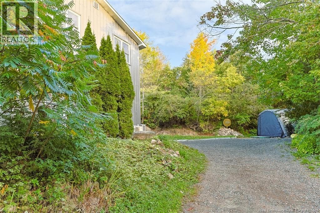 155 Victoria Road, photo 2