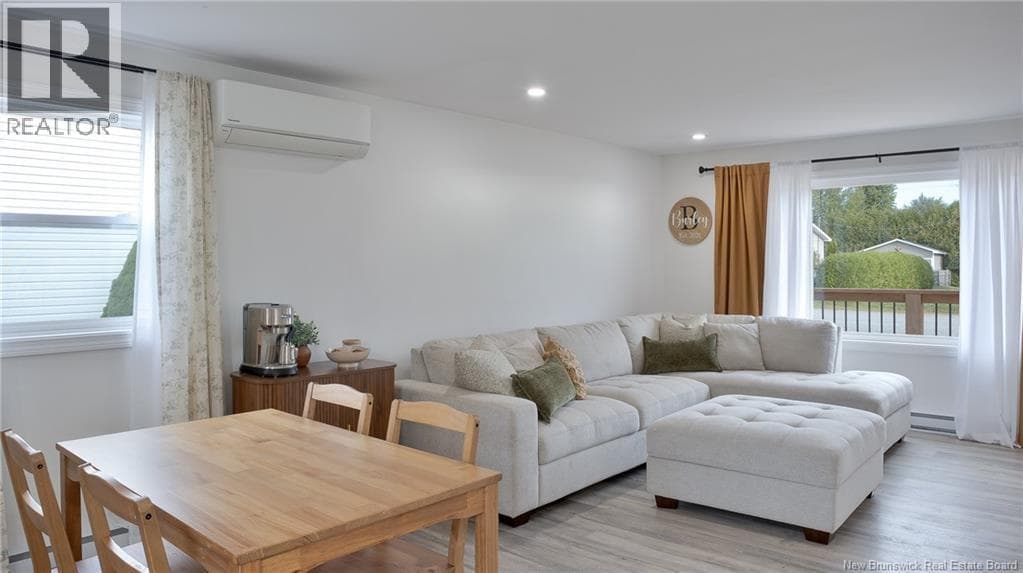 39 Thompson Drive, photo 11