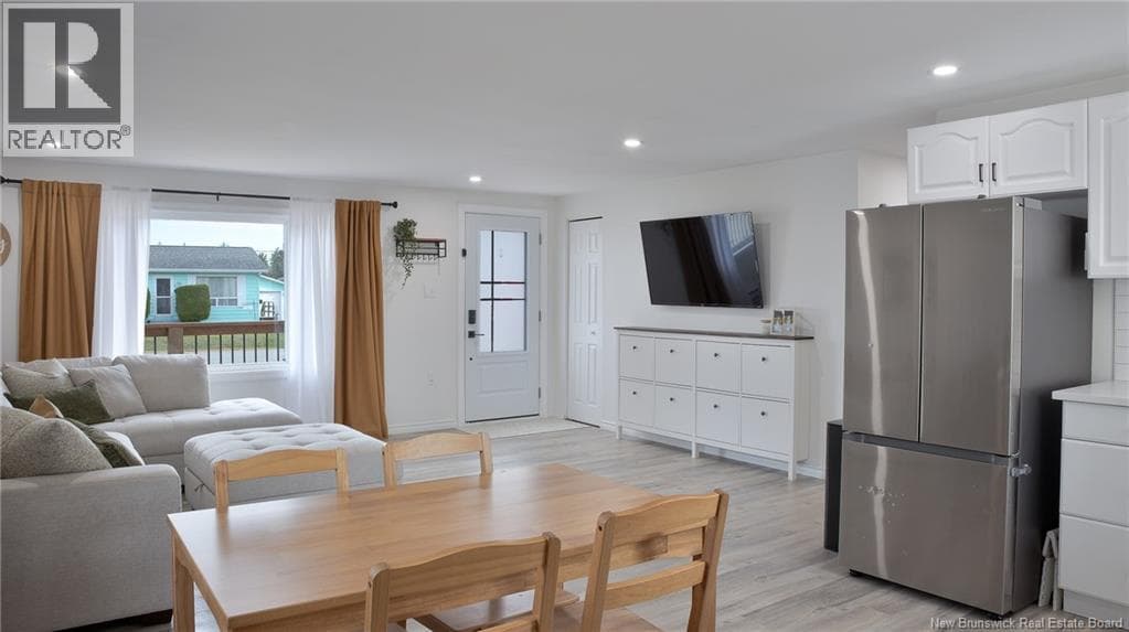 39 Thompson Drive, photo 12
